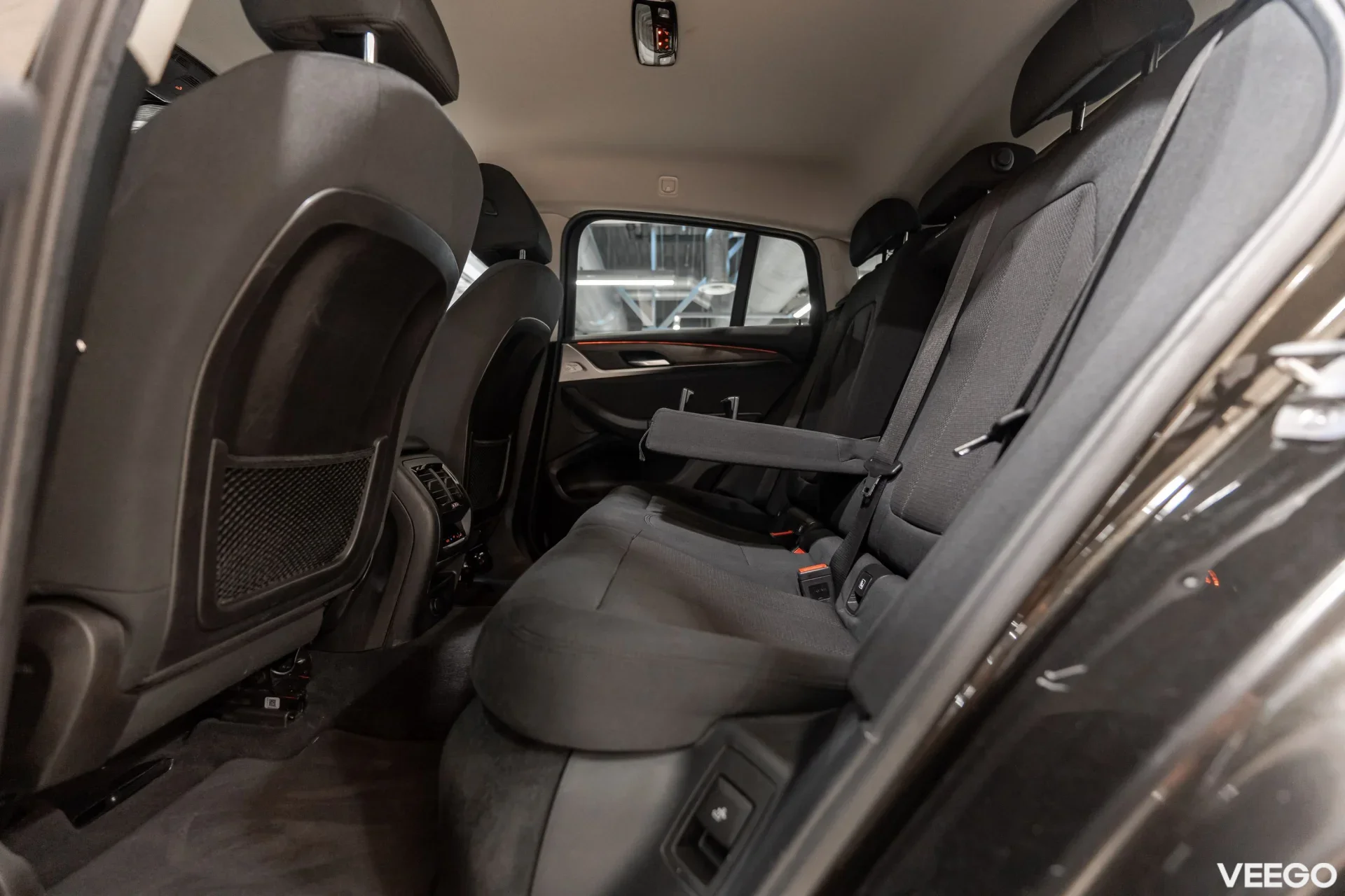 BMW X4 xDrive 20d Advantage 140kW