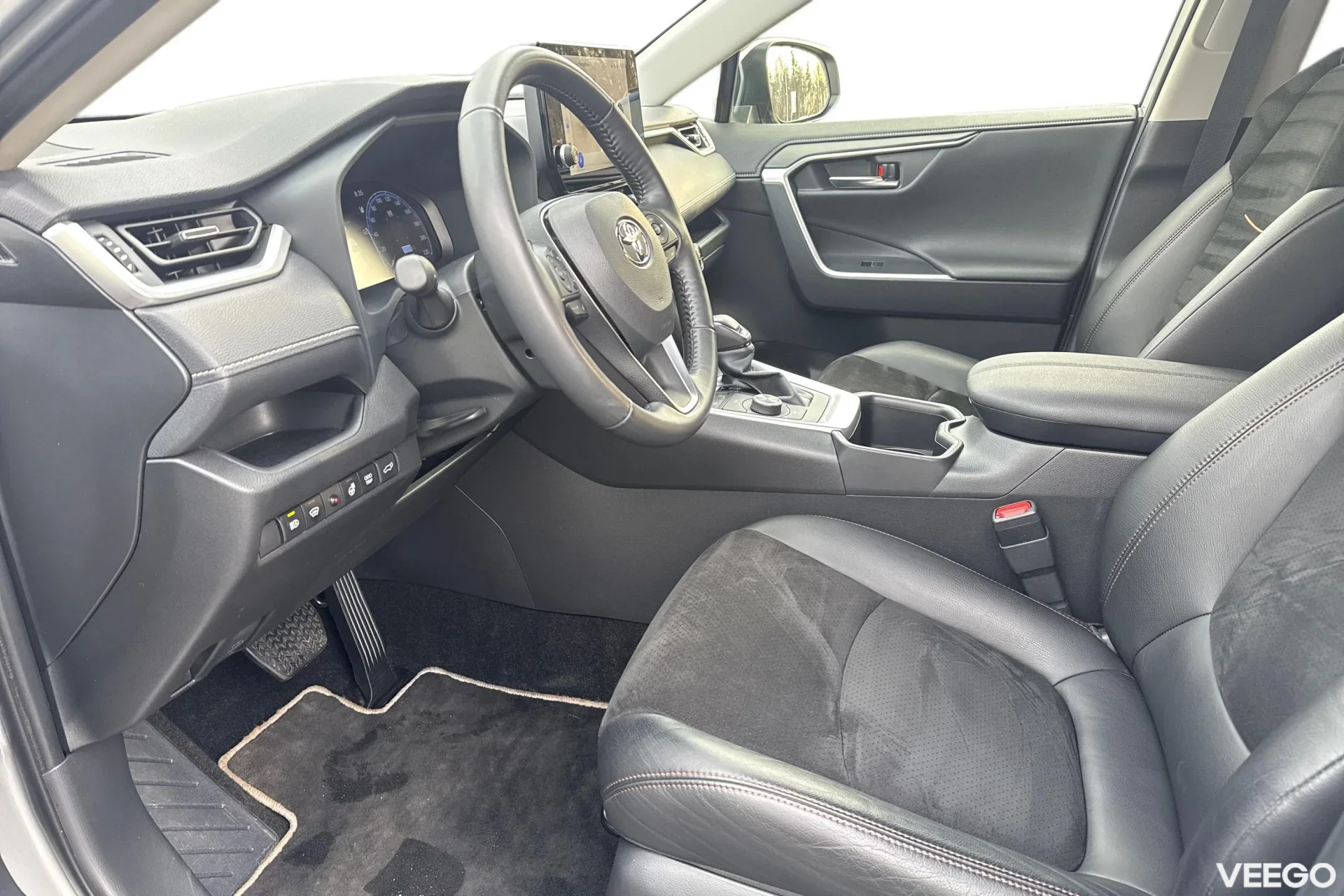 Toyota RAV4 4WD Luxury Plus 2.5 131kW