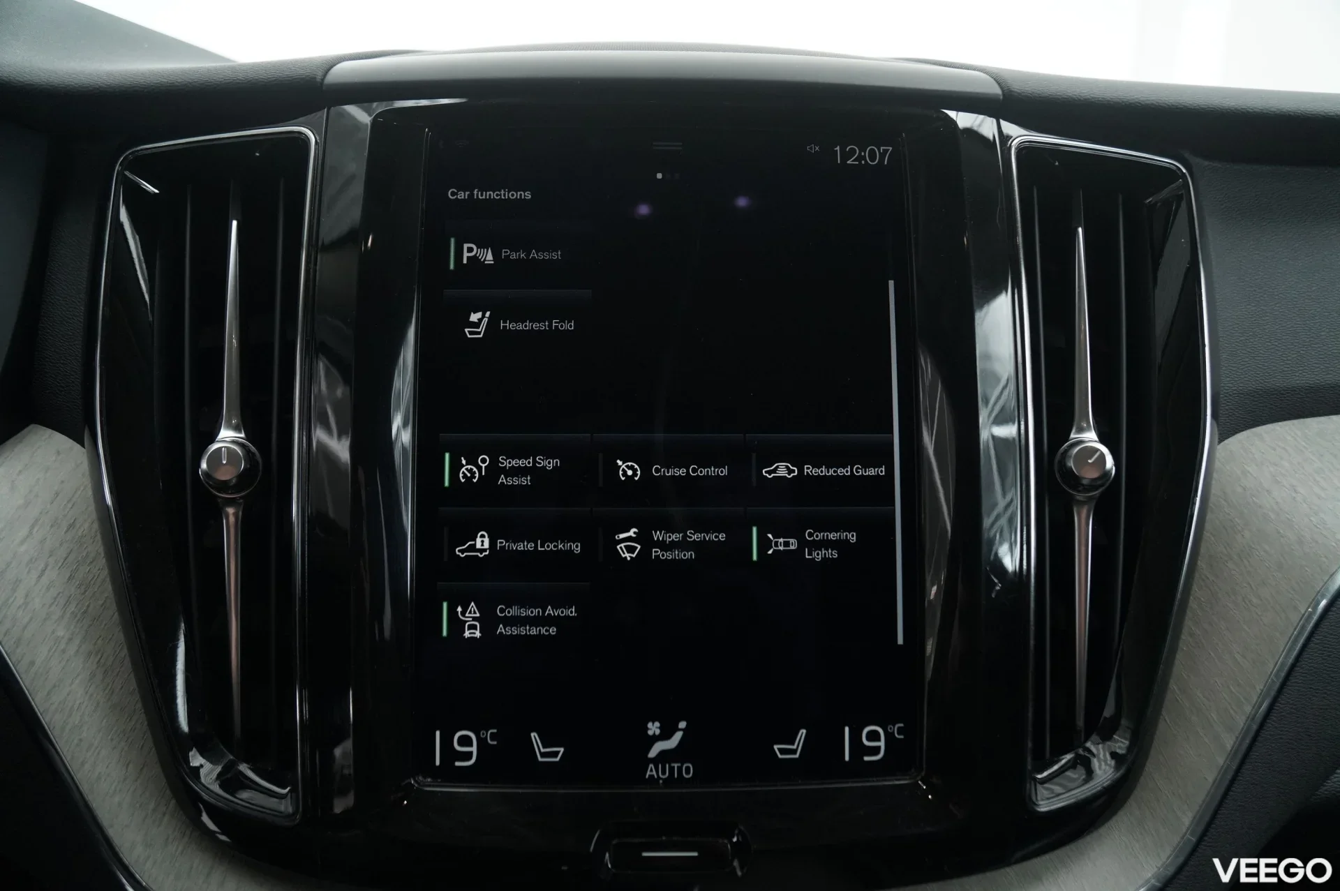 Volvo XC60 Inscription AWD 2 140kW