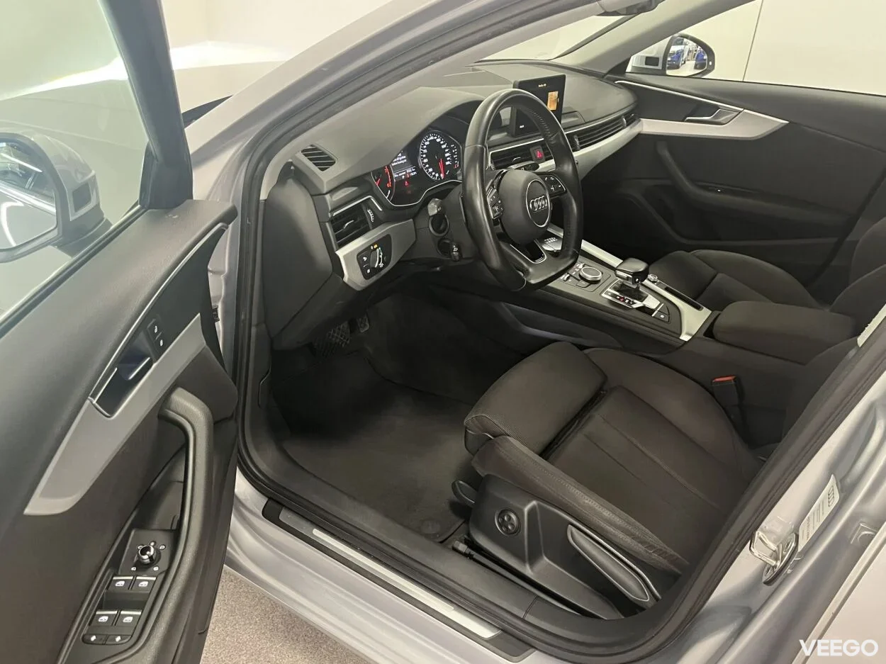 Audi A4 Limousine Sport 2 140kW