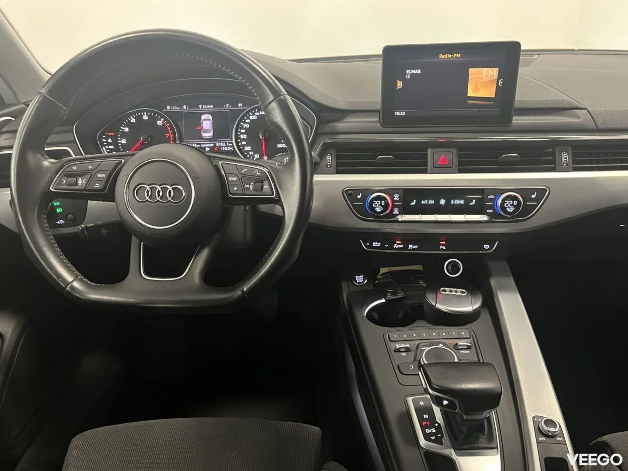 Audi A4 Limousine Sport 2 140kW