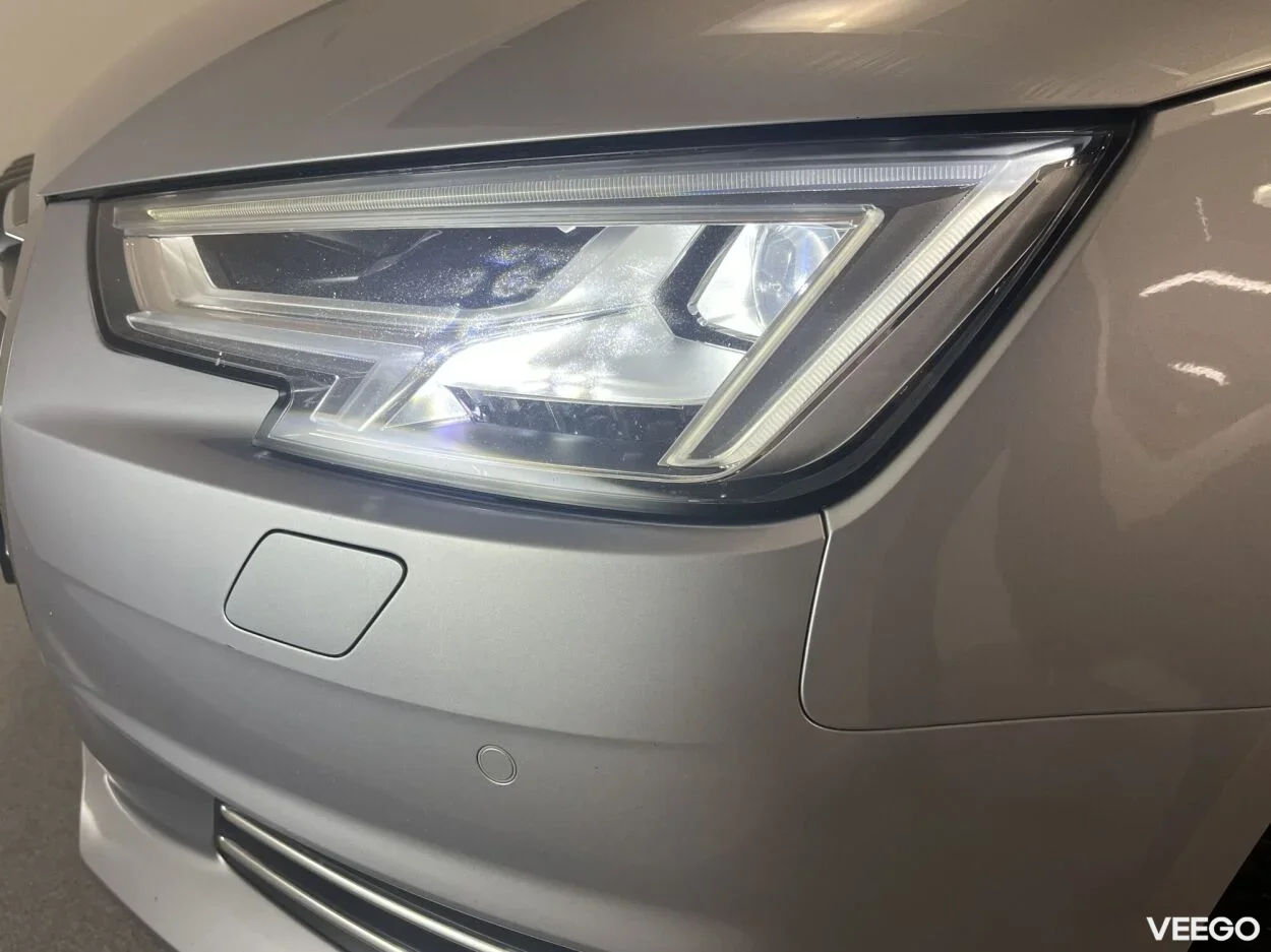 Audi A4 Limousine Sport 2 140kW