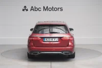 Mercedes-Benz E220 - 2 143kW thumbnail