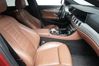 Mercedes-Benz E220 - 2 143kW thumbnail