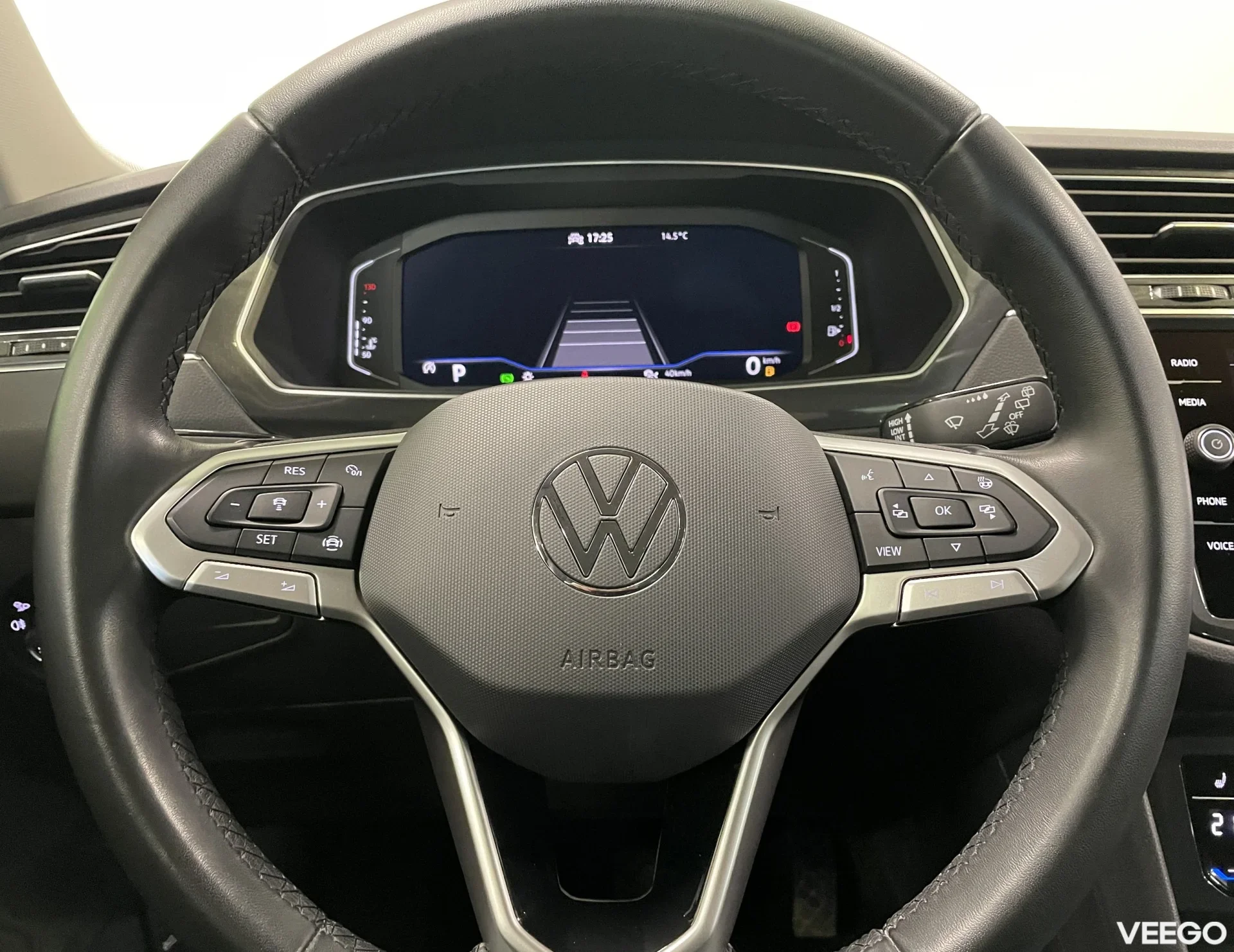 Volkswagen Tiguan Elegance 110kW