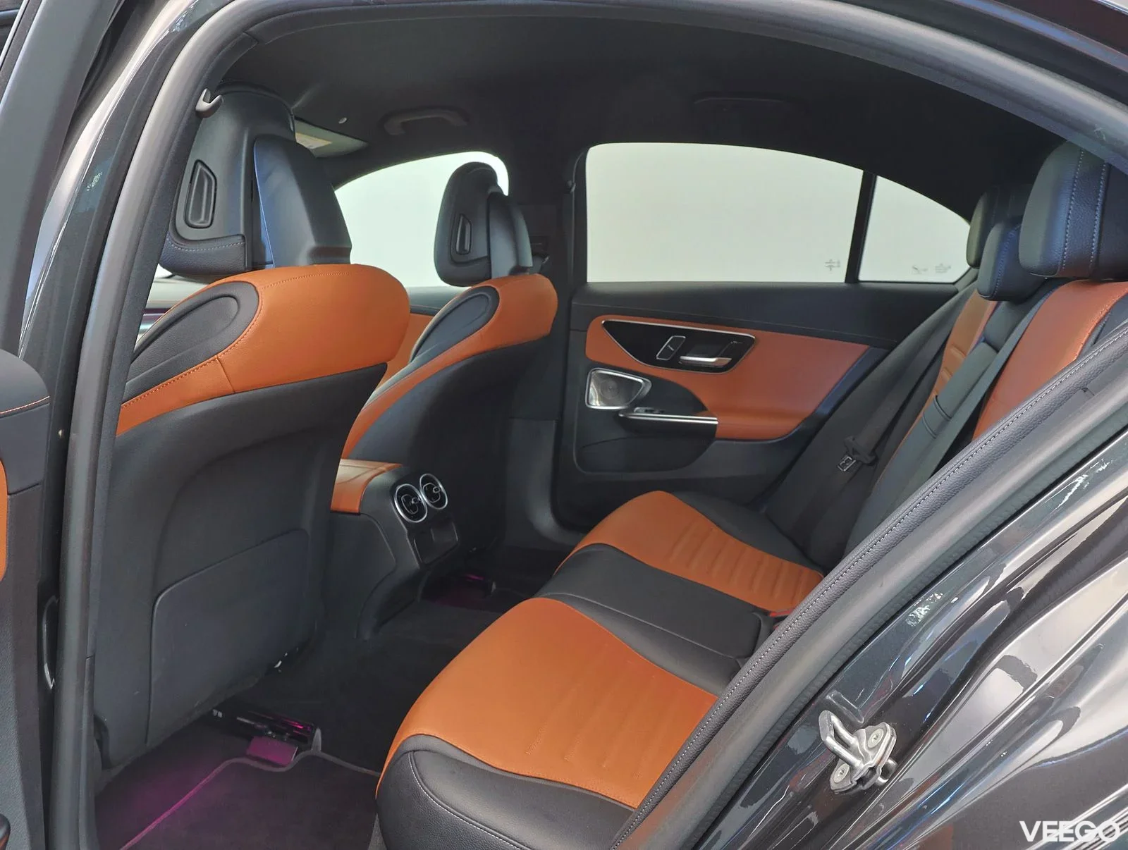 Mercedes-Benz C300 - 190kW