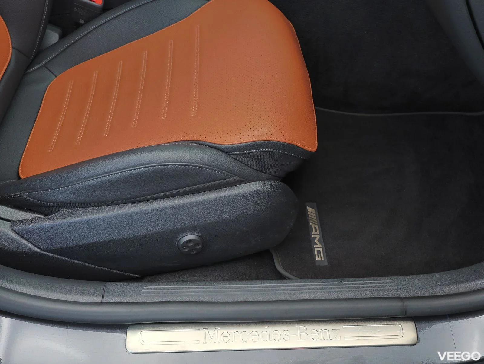 Mercedes-Benz C300 - 190kW