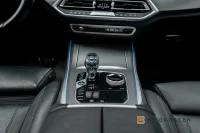 BMW X5 M50i xDrive V8 530hk Innovation H/K Panorama Laser 390kW thumbnail