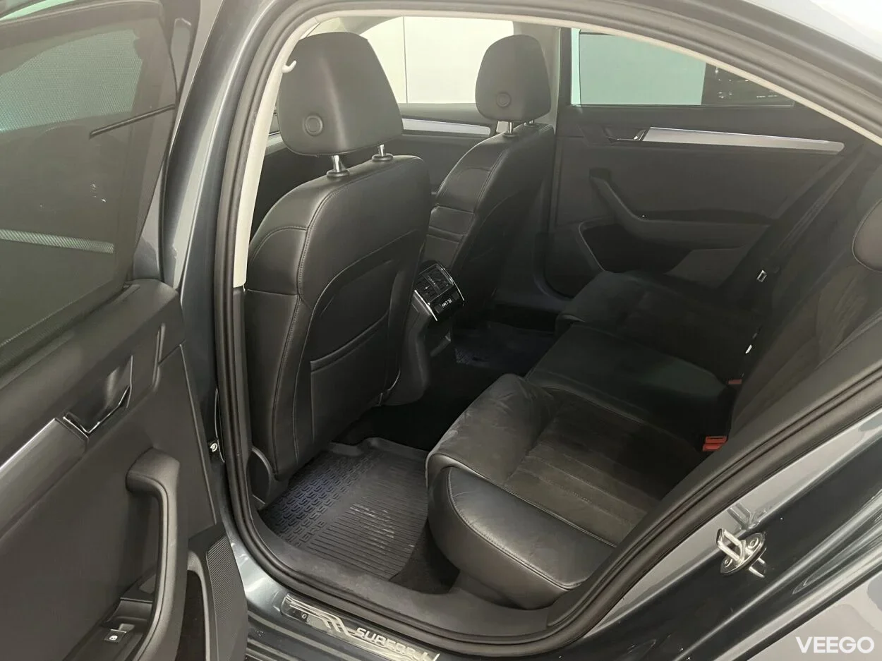 Skoda Superb Elegance 7-k DSG 1.4 110kW