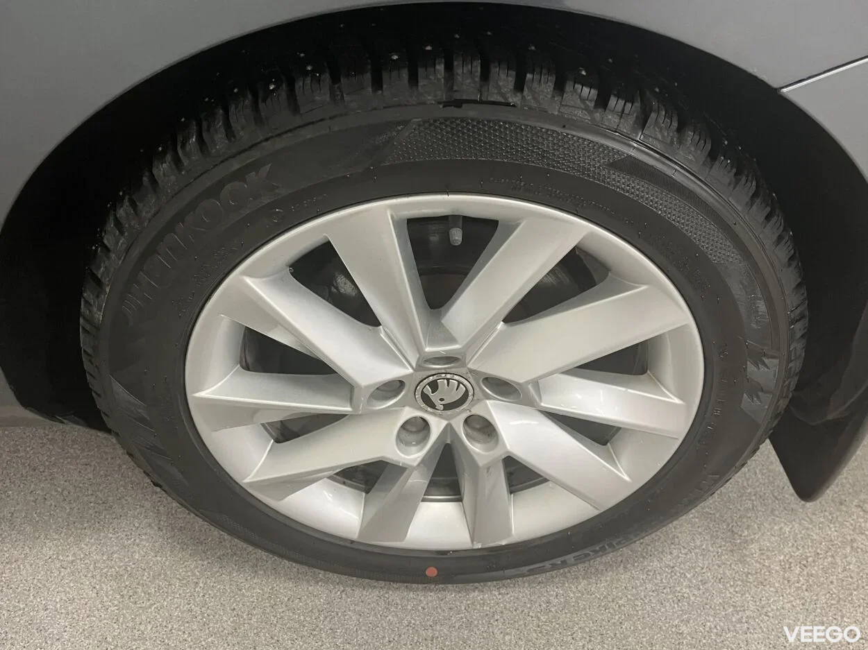 Skoda Superb Elegance 7-k DSG 1.4 110kW