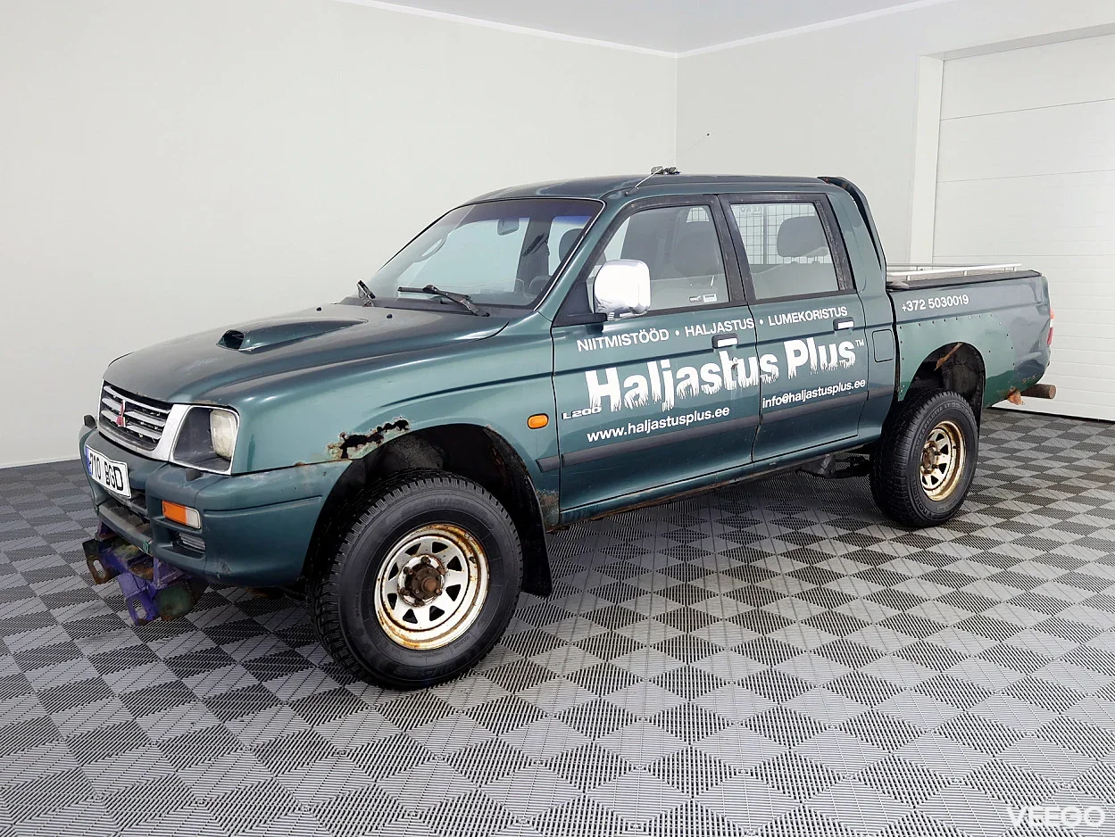 Mitsubishi L200 2.5 73kW
