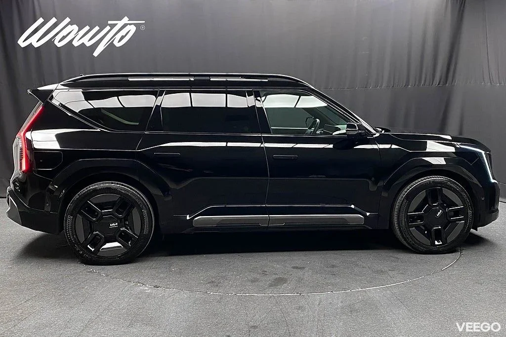 Kia EV9 AWD 385HK GT-Line 6-Sits /Pano /360 /Moms/4.95% 283kW