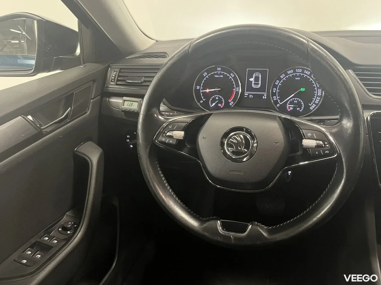 Skoda Superb Combi Active FL PLUS 7-k DSG 4x4 2 140kW