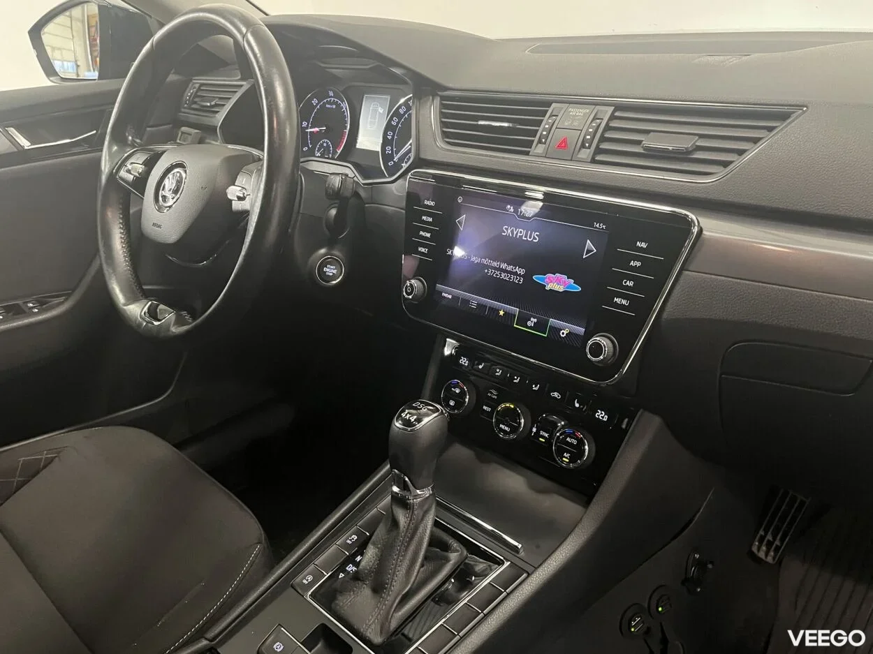 Skoda Superb Combi Active FL PLUS 7-k DSG 4x4 2 140kW