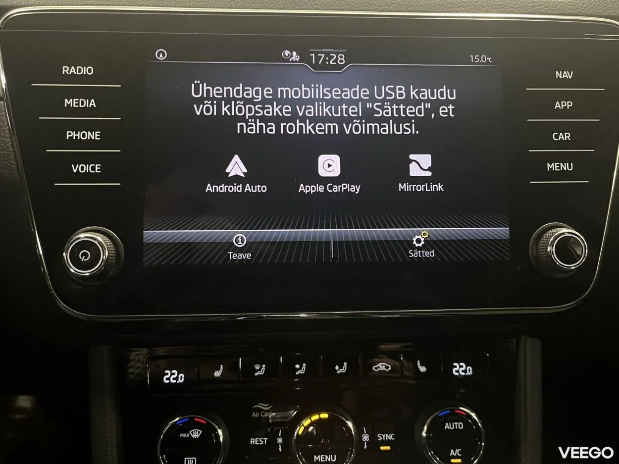 Skoda Superb Combi Active FL PLUS 7-k DSG 4x4 2 140kW