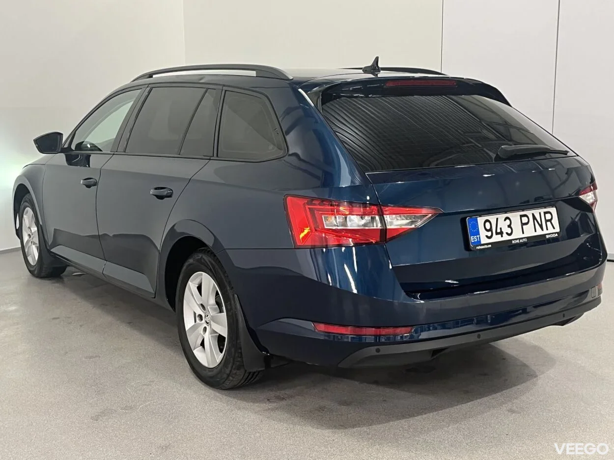 Skoda Superb Combi Active FL PLUS 7-k DSG 4x4 2 140kW