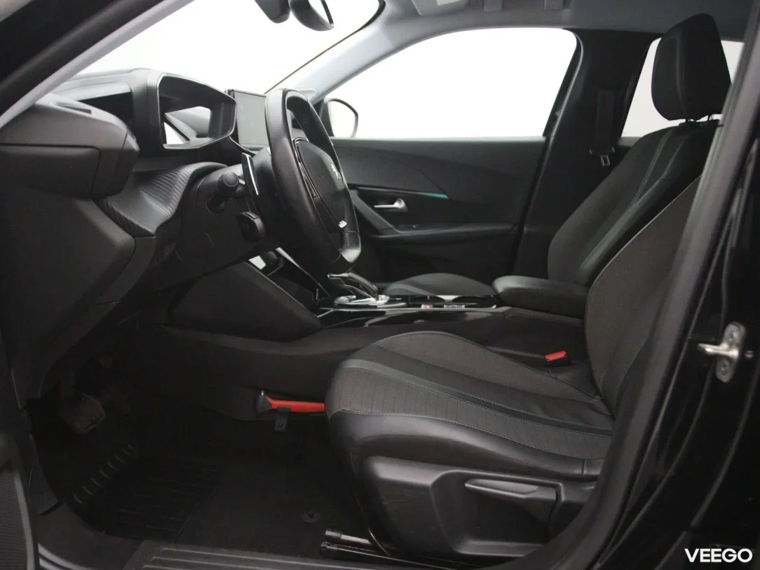 Peugeot 2008 1.2 96kW
