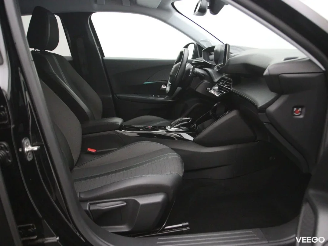 Peugeot 2008 1.2 96kW