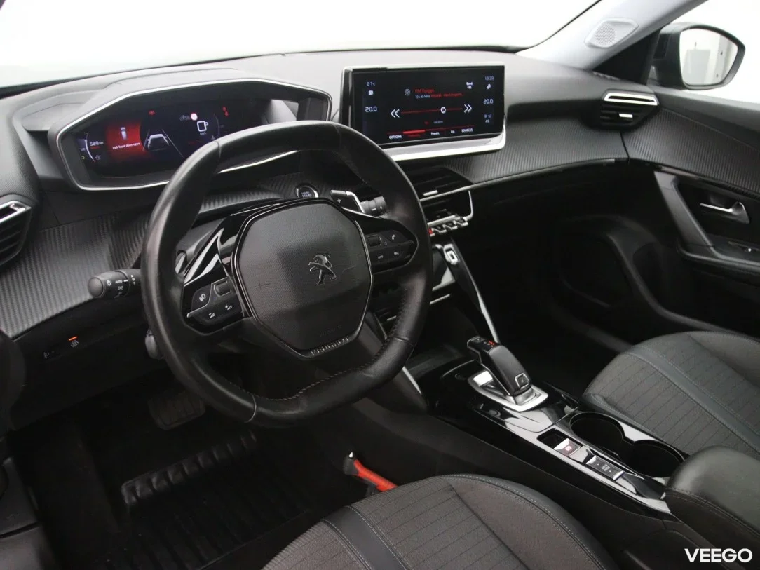 Peugeot 2008 1.2 96kW