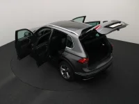 Volkswagen Tiguan 2 176kW thumbnail