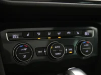 Volkswagen Tiguan 2 176kW thumbnail