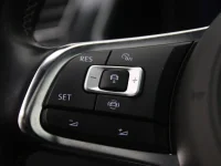 Volkswagen Tiguan 2 176kW thumbnail