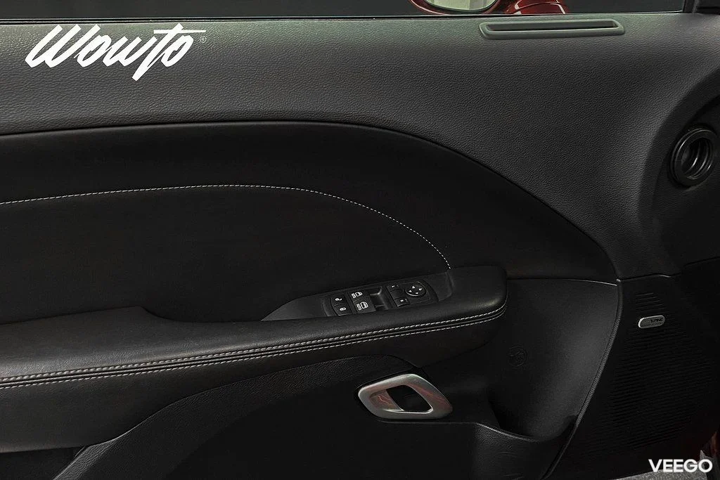 Dodge Challenger R/T 5.7 V8 Hemi 381HK Shaker /Alpine /4.95% 280kW