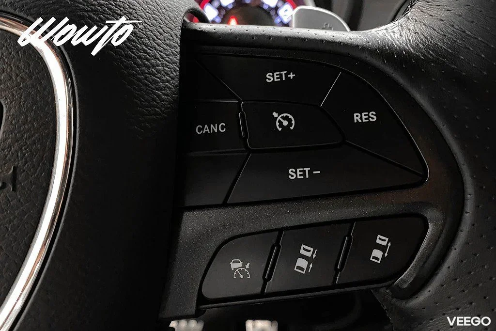 Dodge Challenger R/T 5.7 V8 Hemi 381HK Shaker /Alpine /4.95% 280kW