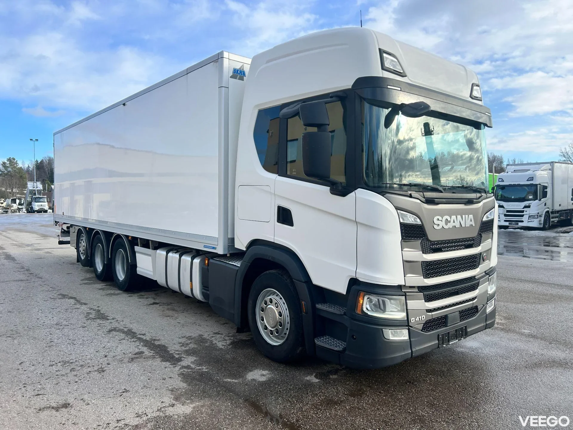 Scania G410 8x4*4 EURO6 + MITSUBISHI TU100SA 302kW