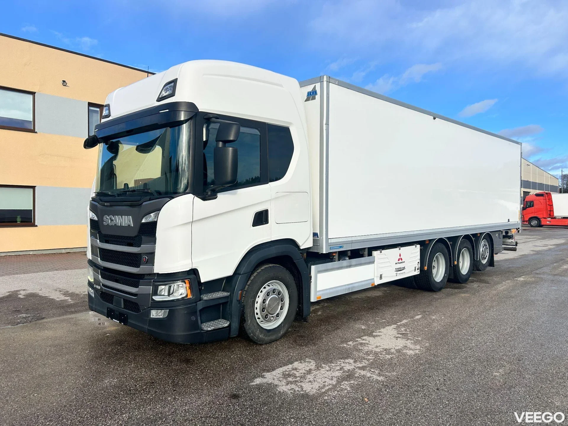 Scania G410 8x4*4 EURO6 + MITSUBISHI TU100SA 302kW