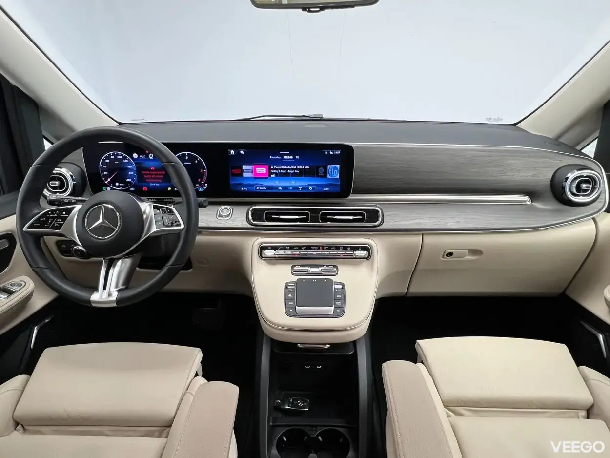 Mercedes-Benz V250 4Matic Avantgarde A2 d 2 140kW
