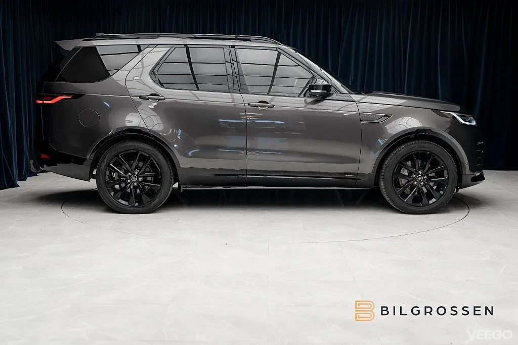 Land Rover Discovery D250 MHEV R-Dynamic 249hk Panorama 360 183kW