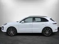 Porsche Cayenne E-Hybrid 346kW thumbnail