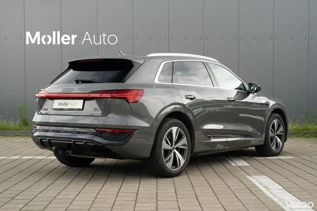 Audi Q8 e-tron 300kW