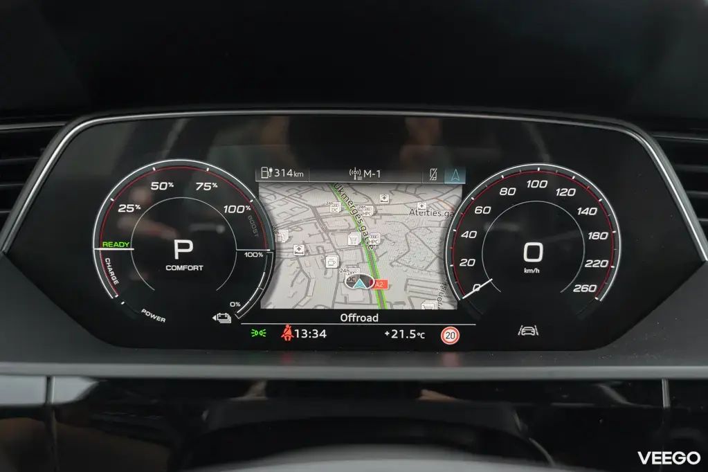 Audi Q8 e-tron 300kW