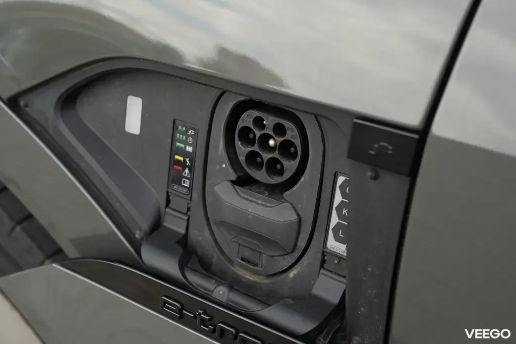 Audi Q8 e-tron 300kW