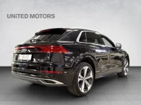 Audi Q8 - 210kW thumbnail