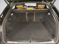 Audi Q8 - 210kW thumbnail