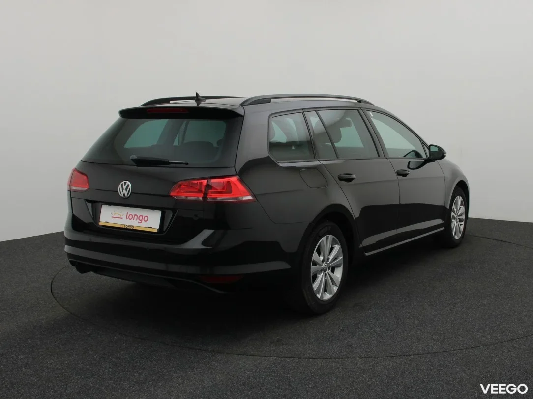 Volkswagen Golf 1.6 81kW