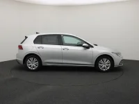 Volkswagen Golf 2 110kW thumbnail