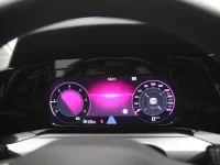 Volkswagen Golf 2 110kW thumbnail