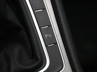 Volkswagen Golf 1.6 81kW thumbnail