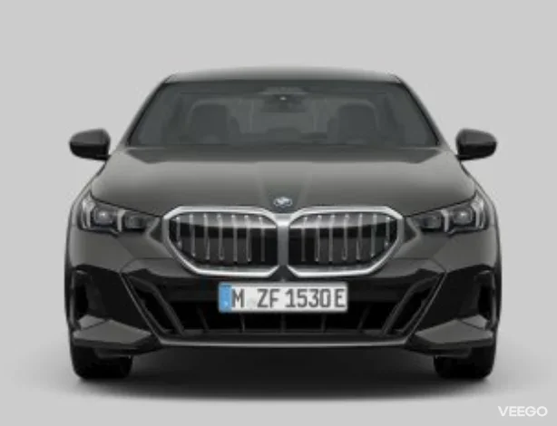 BMW 530 - 2 220kW