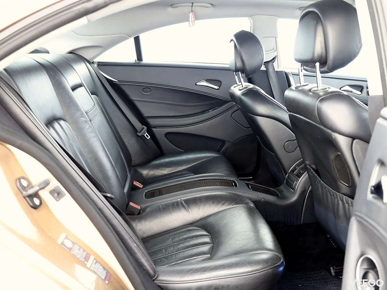 Mercedes-Benz CLS320 3.0 166kW