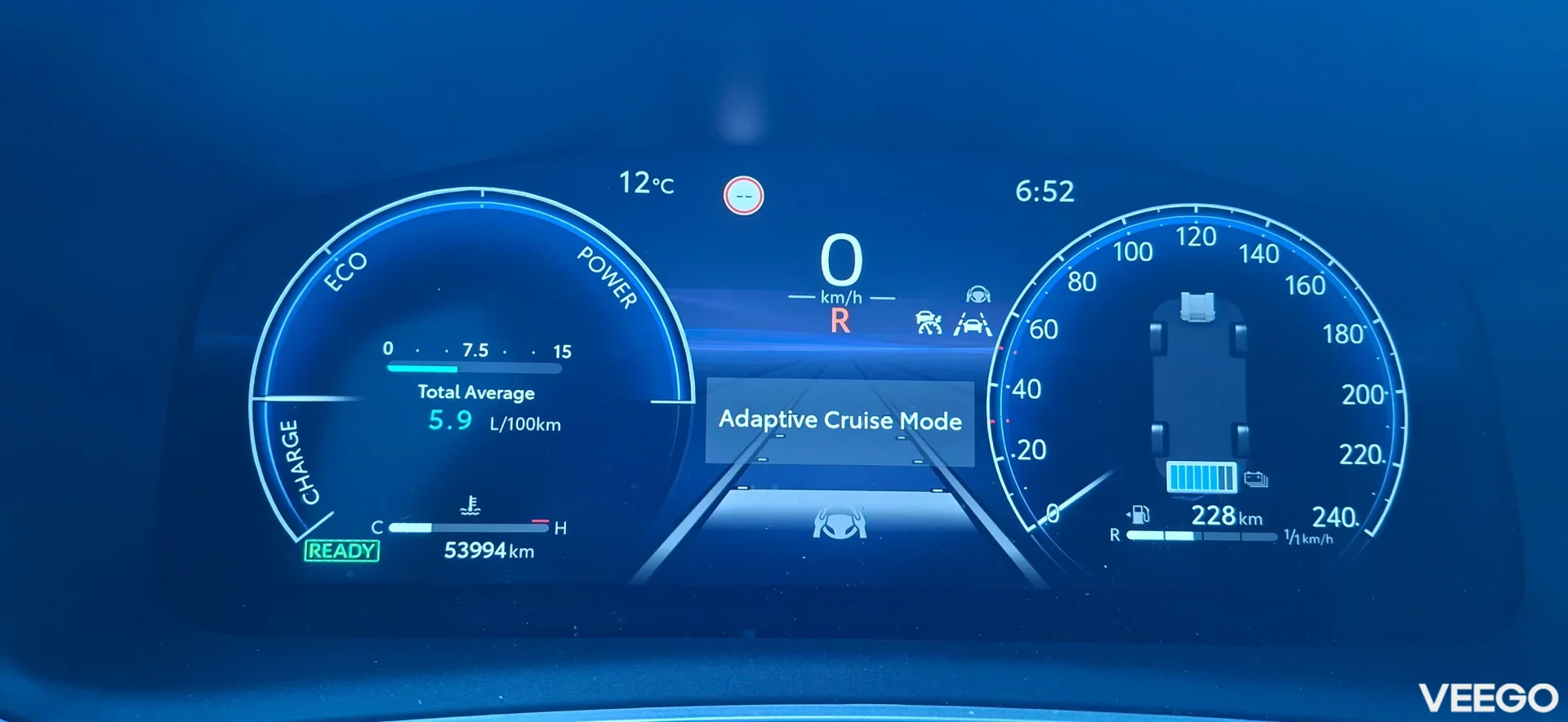 Toyota Corolla Luxury Hybrid FWD 2 112kW