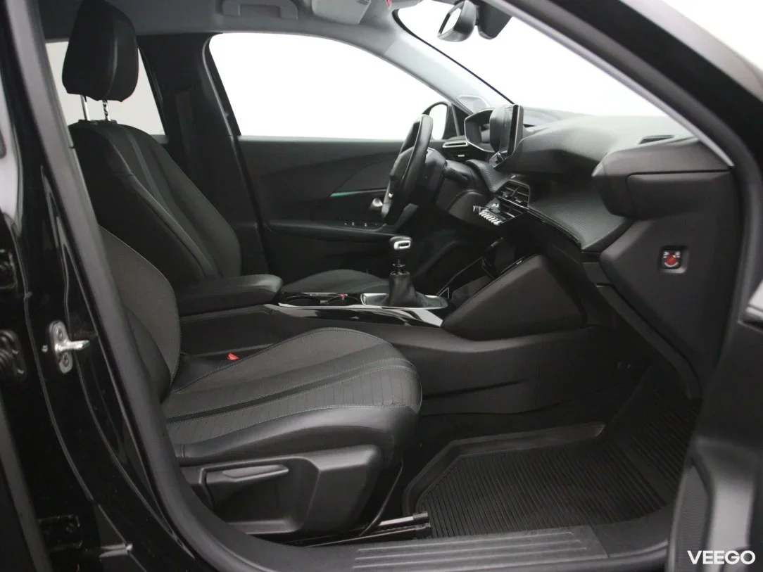 Peugeot 2008 1.5 81kW