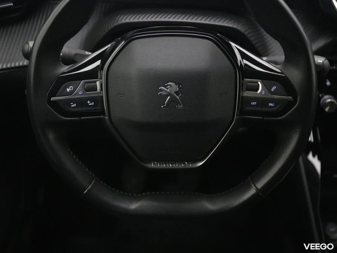 Peugeot 2008 1.5 81kW
