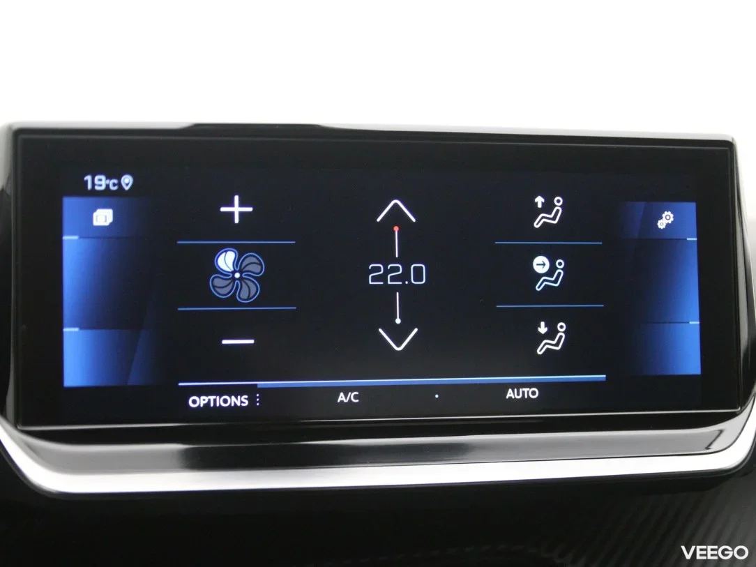 Peugeot 2008 1.5 81kW