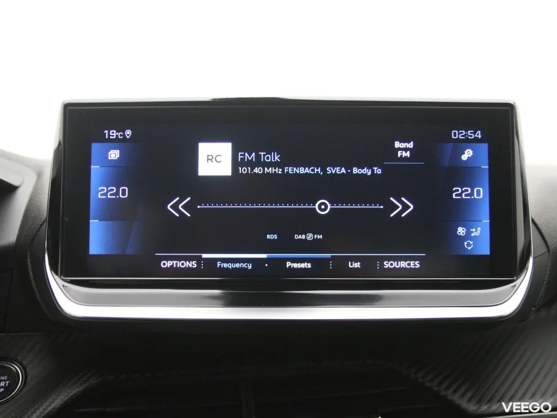 Peugeot 2008 1.5 81kW