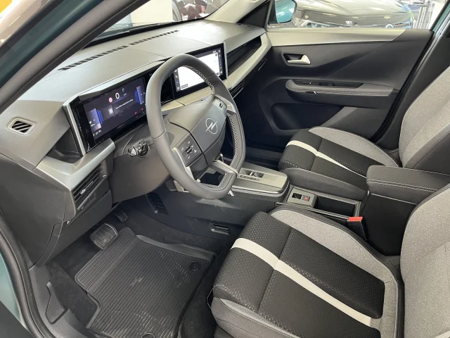 Image of Opel Frontera 1.2 107kW
